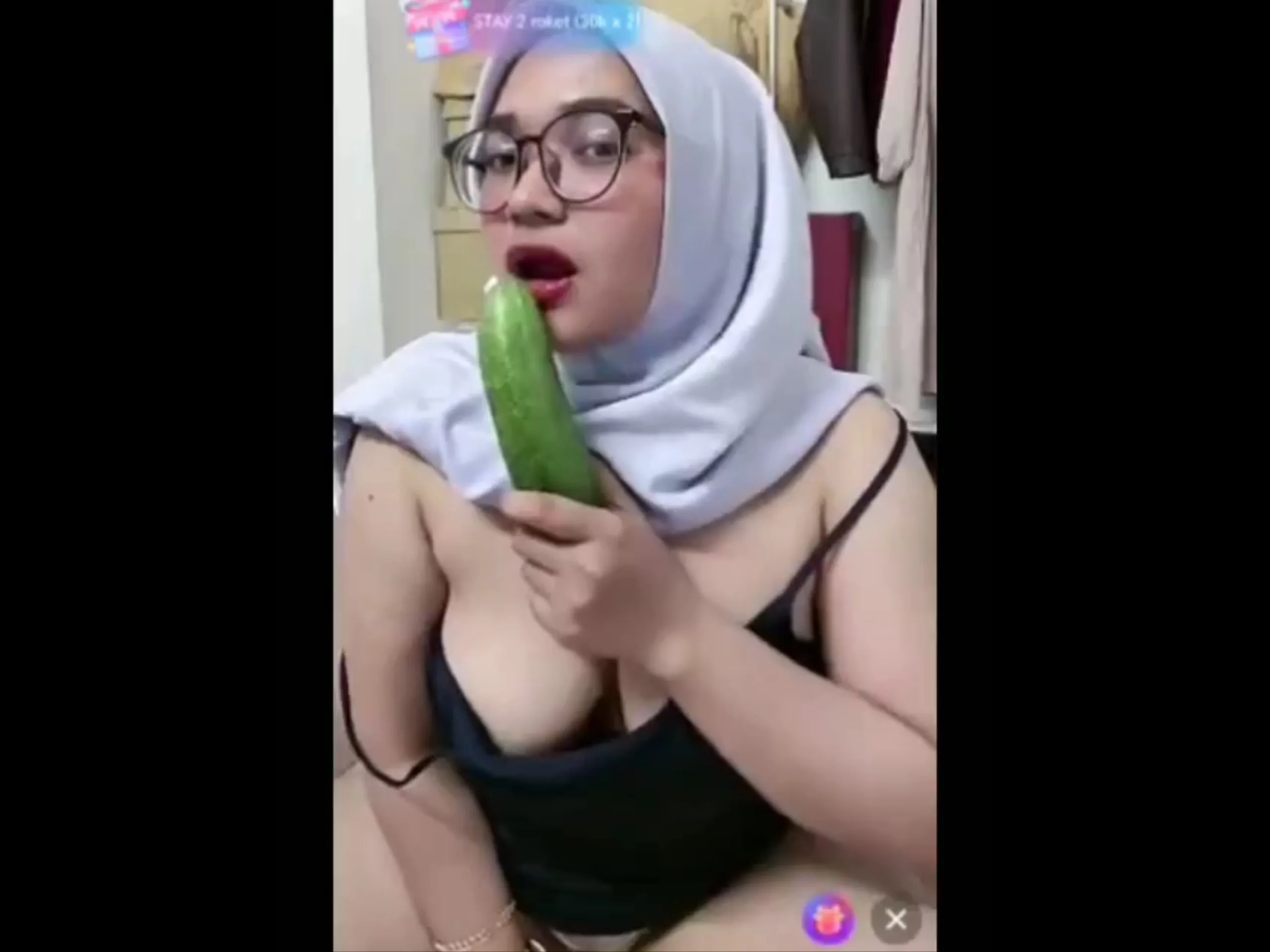 Tante Yungrosa Jilbab Sange